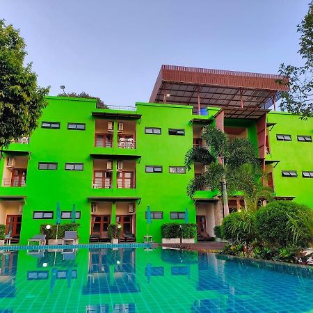 Morakot Lanta Resort Koh Lanta Exterior photo