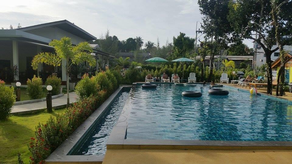 Morakot Lanta Resort Koh Lanta Exterior photo