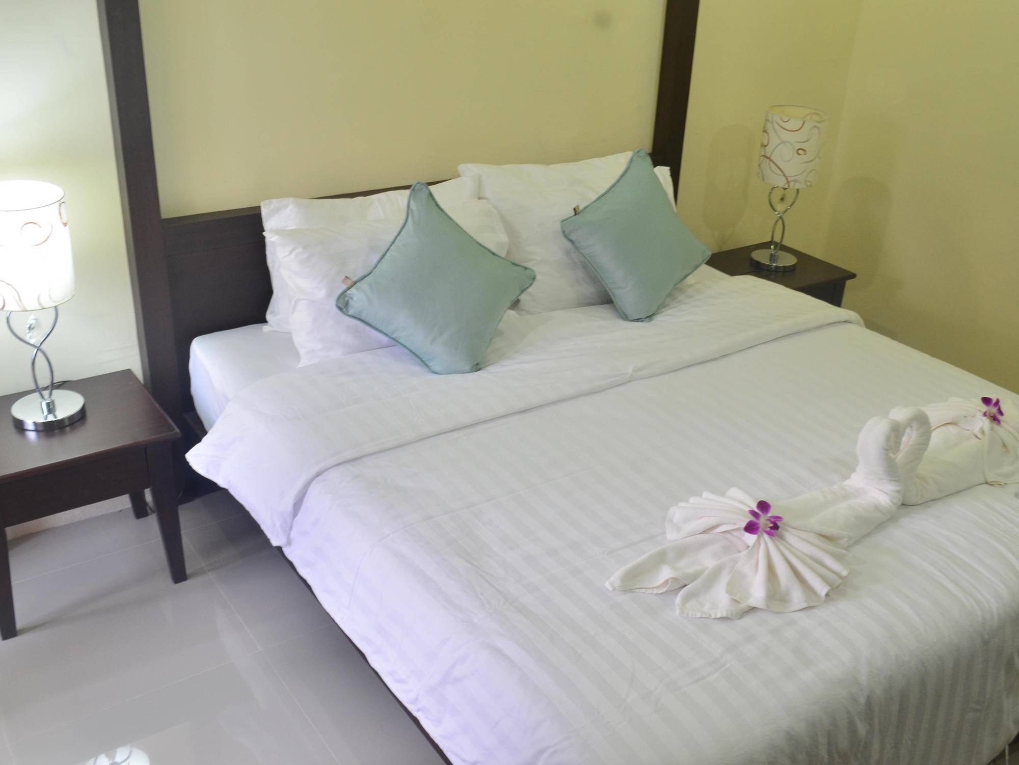 Morakot Lanta Resort Koh Lanta Exterior photo