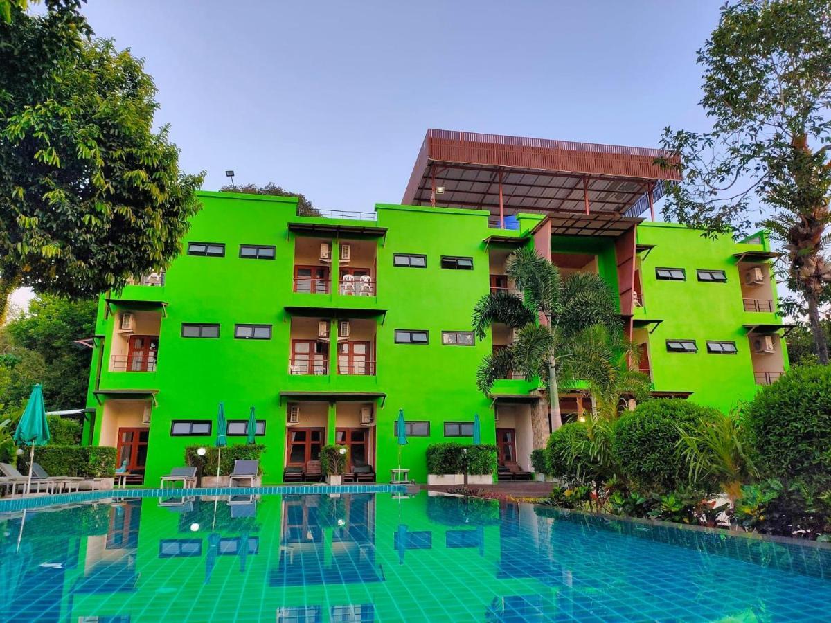 Morakot Lanta Resort Koh Lanta Exterior photo