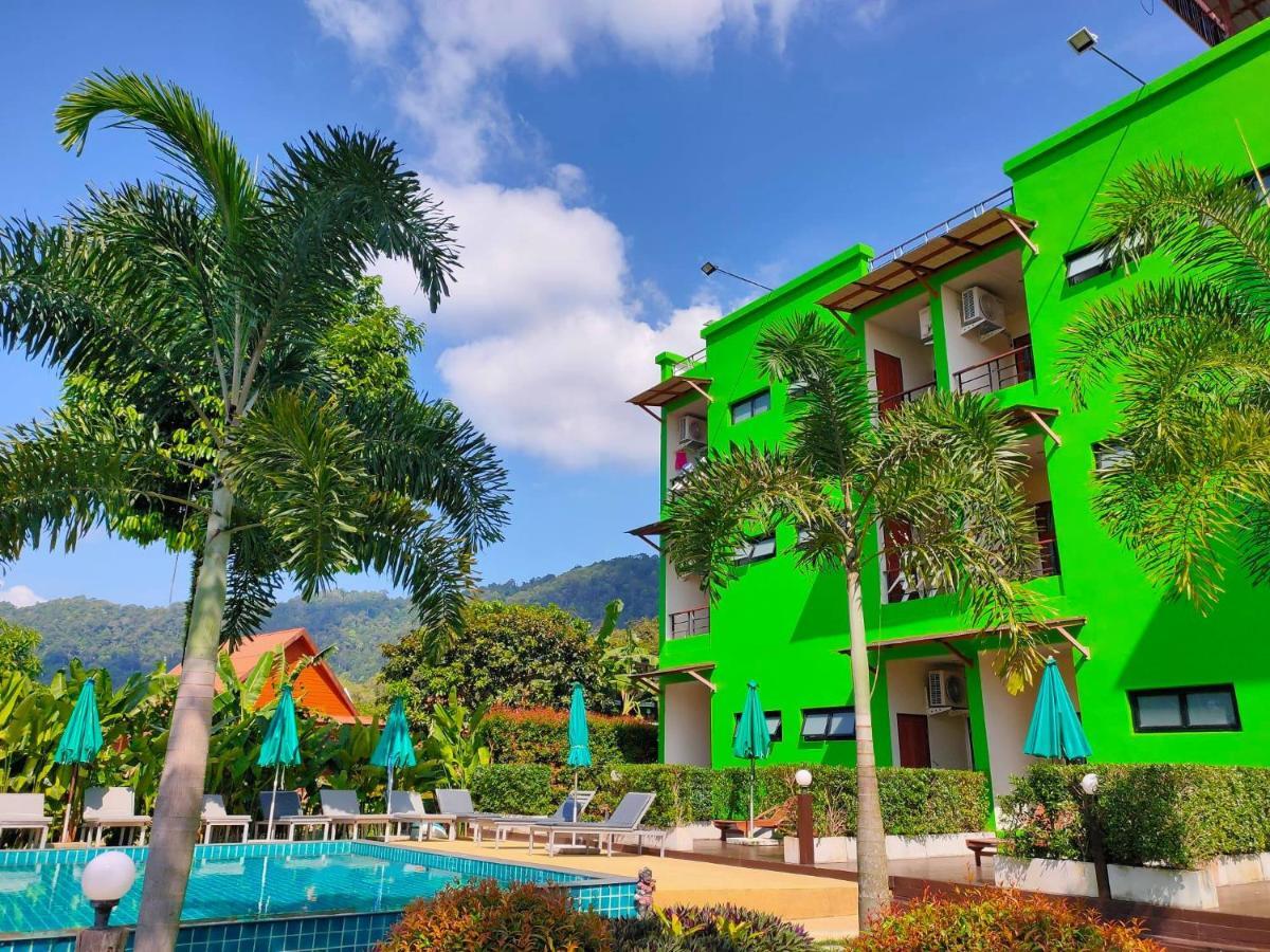 Morakot Lanta Resort Koh Lanta Exterior photo